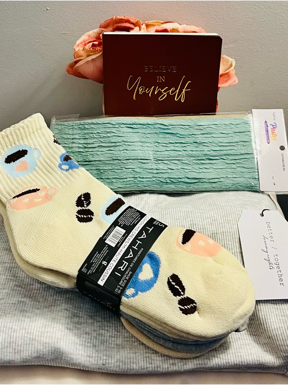 TAHARI Socks, Dreamy Nights PJ’s, Headband, & Notebook 4-Piece Gift Set. NWT. - Picture 2 of 9